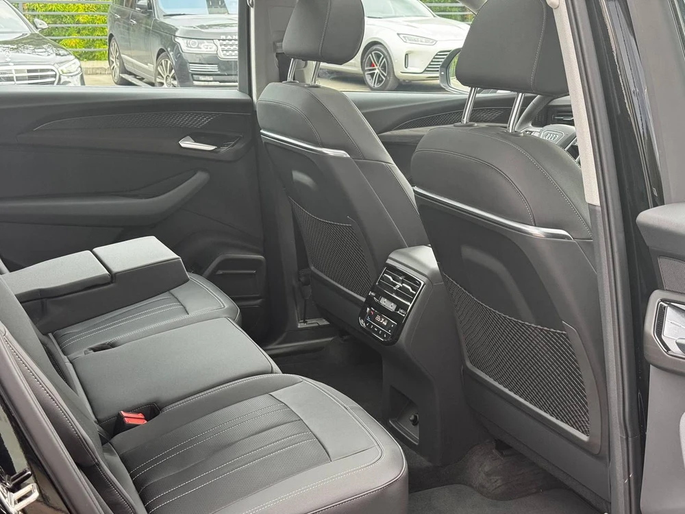 Q6 40 TFSI quattro 2.0 AMT 4WD (231 л.с.)