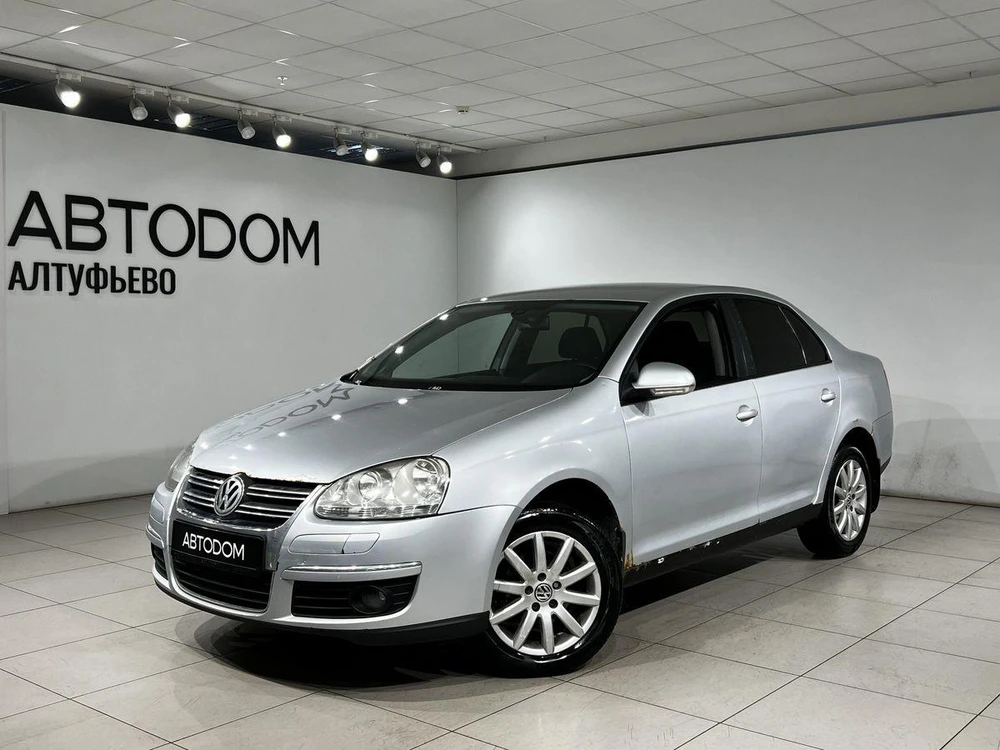 Jetta Base 1.6 AT (102 л.с.)
