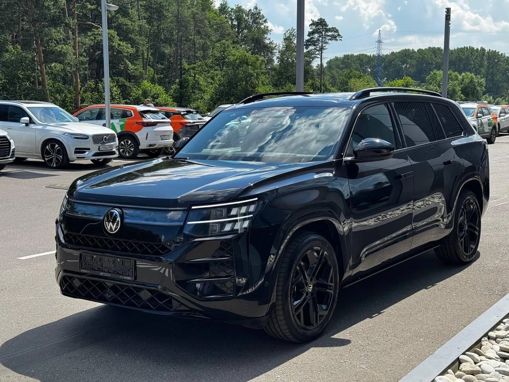 Teramont Base 2.0 AMT 4WD (272 л.с.)