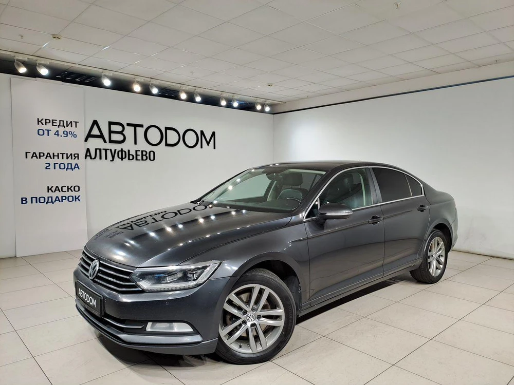 Passat Highline 1.8 AMT (180 л.с.)