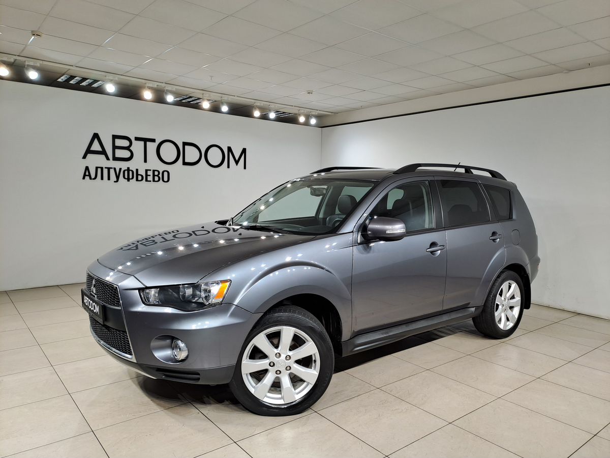 Outlander Intense 2.4 CVT 4WD (170 л.с.)