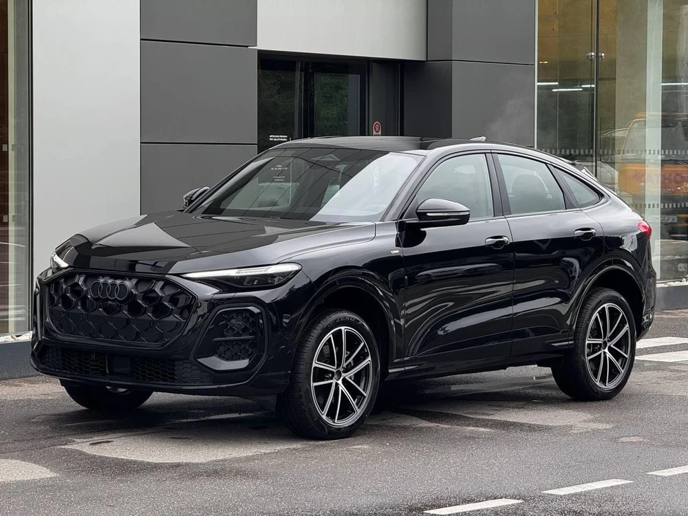 Q5 TFSI quattro S tronic 2.0 AMT 4WD (272 л.с.)