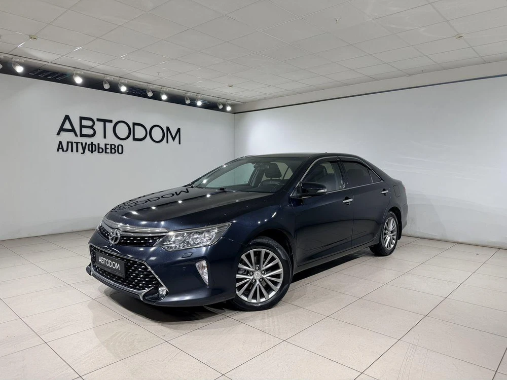 Camry Exclusive 2.5 AT (181 л.с.)