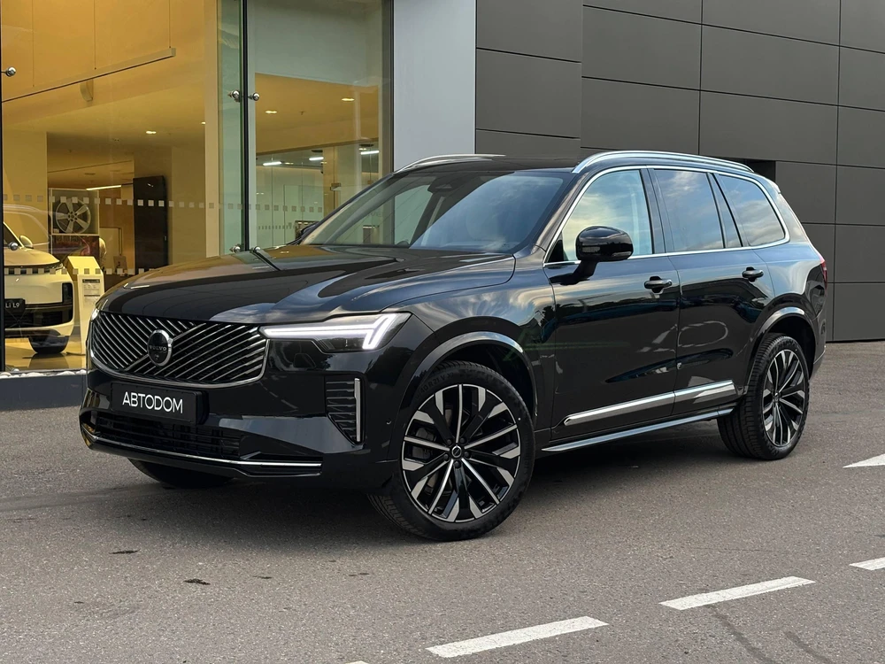 XC90 Ультра Темный (7 мест) / Ultra Dark (7 мест) 2.0 AT 4WD (250 л.с.)