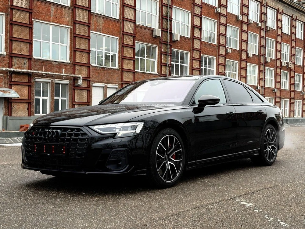 S8 ТФСИ Кватро типтроник 4.0 AT 4WD (571 л.с.)