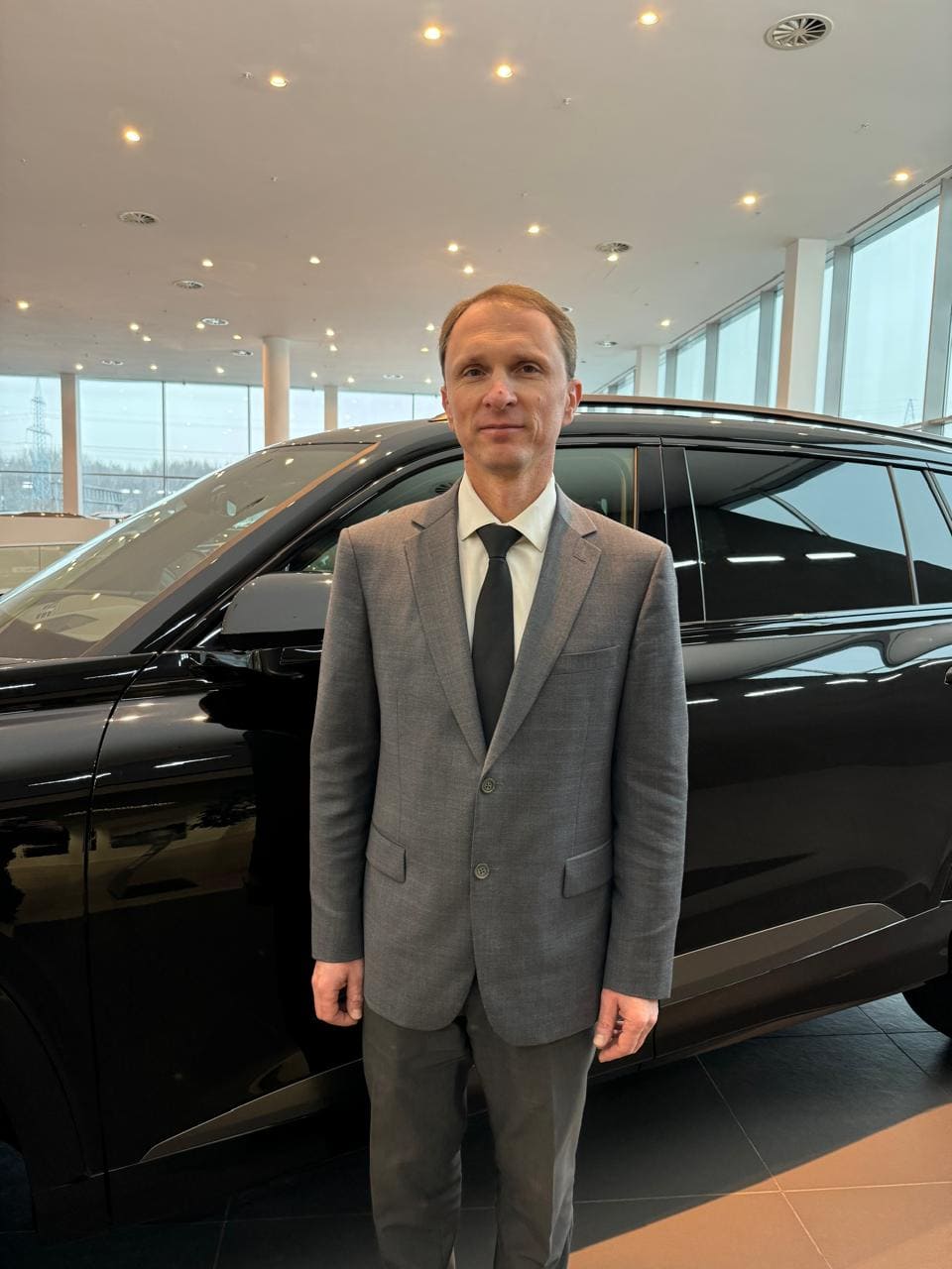 Юрий Казеев