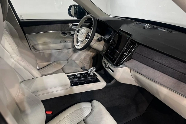 XC90 Ультра / Ultra 2.0 AT 4WD (250 л.с.) фото 21
