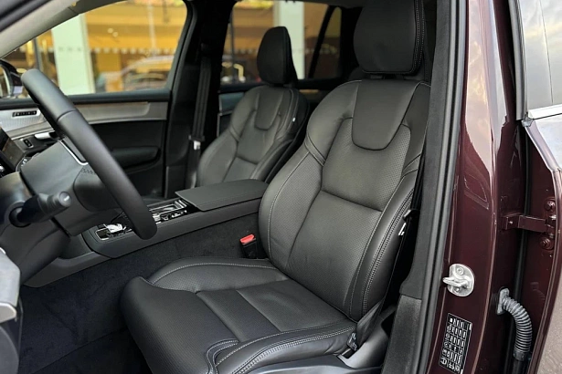 XC90 Ультра / Ultra 2.0 AT 4WD (250 л.с.) фото 10