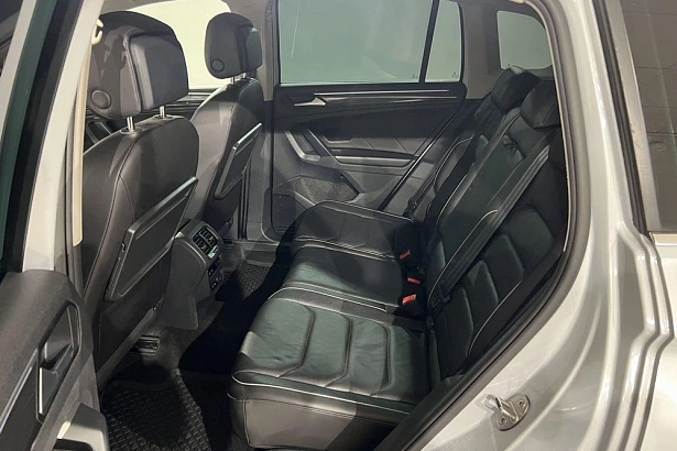 Tiguan Connect Plus 1.4 AMT 4WD (150 л.с.) фото 12