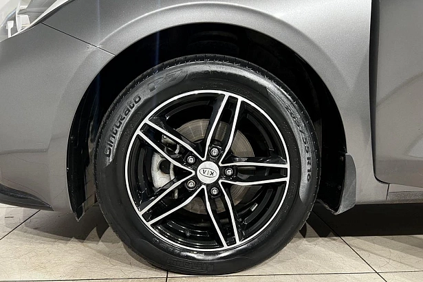 Cerato Luxe 2019 2.0 AT (150 л.с.) фото 22