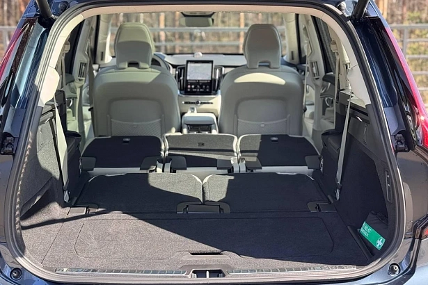 XC90 Ультра / Ultra 2.0 AT 4WD (250 л.с.) фото 29
