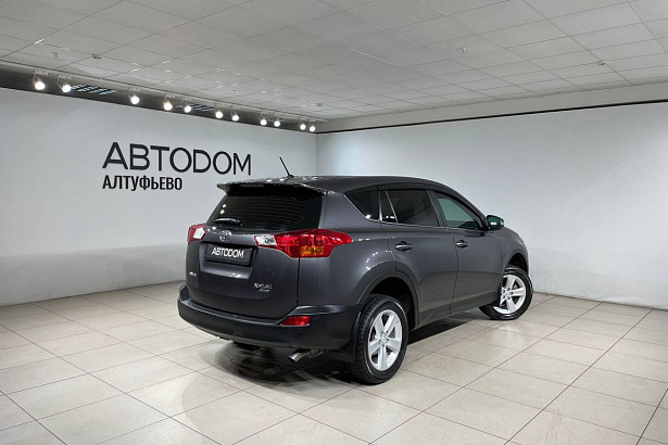 RAV4 Комфорт Плюс 2.0 CVT 4WD (146 л.с.) фото 6