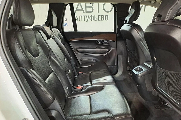 XC90 Инскрипшн / inscription 2.0d AT 4WD (5 мест) (235 л.с.) фото 13