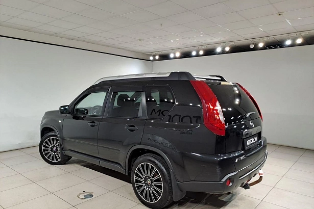 X-Trail LE High 2.5 CVT 4WD (169 л.с.) фото 4