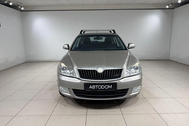 Octavia Elegance 1.8 AMT (152 л.с.) фото 5