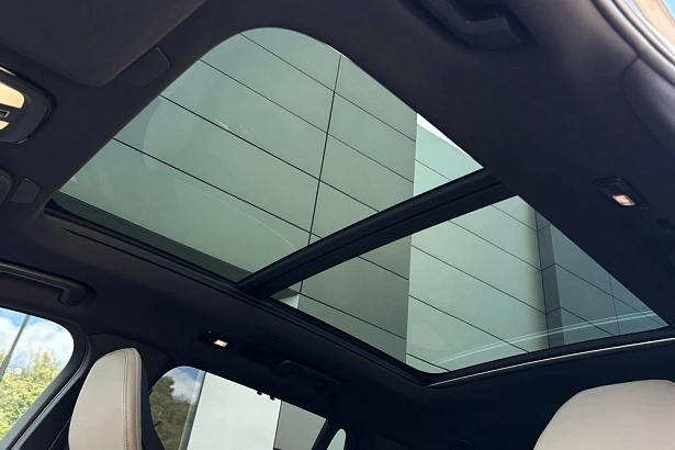 XC90 Ультра Темный (7 мест) / Ultra Dark (7 мест) 2.0 AT 4WD (250 л.с.) фото 32