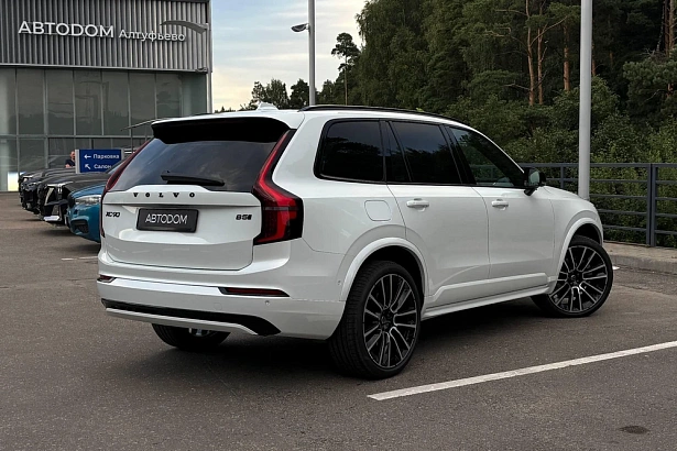 XC90 Ультра Темный (7 мест) / Ultra Dark (7 мест) 2.0 AT 4WD (250 л.с.) фото 6