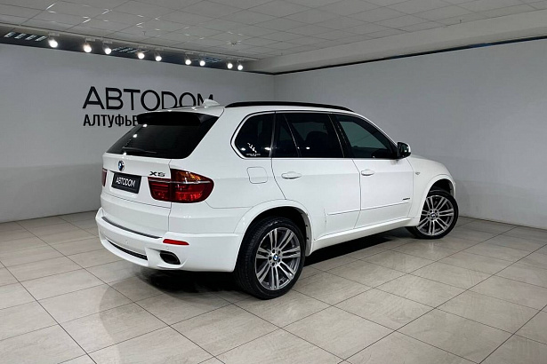 X5 M Sports Edition 4.4 AT 4WD (407 л.с.) фото 6