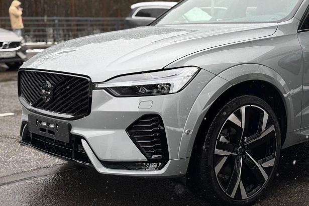 XC60 Ультра / Ultra 2.0 AT 4WD (250 л.с.) фото 16