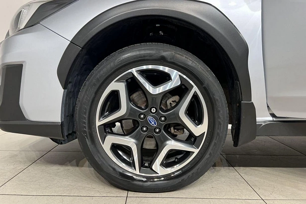 XV Elegance 2.0 CVT 4WD (150 л.с.) фото 21