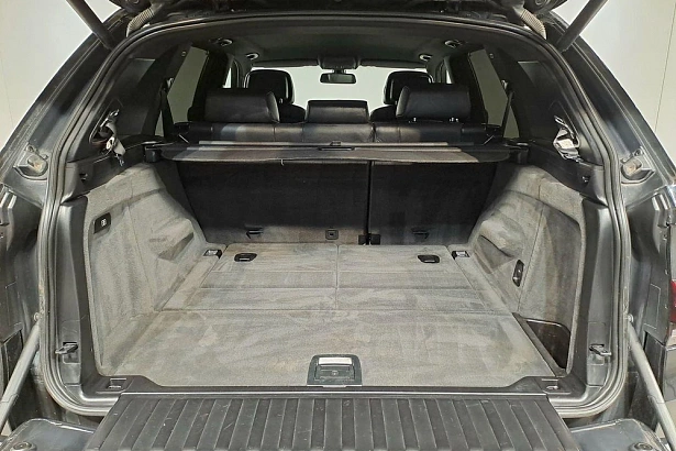 X5 Base 3.0d AT 4WD (286 л.с.) фото 15