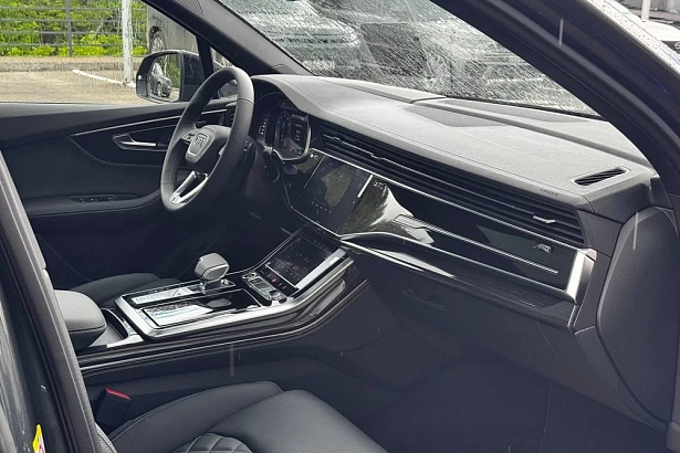 Q7 45 TFSI quattro tiptronic 2.0 AT 4WD (252 л.с.) фото 15