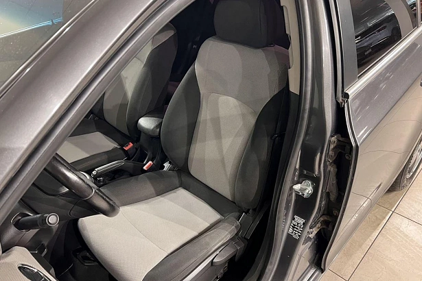 Cruze LT sedan 1PR69KBF1 1.8 AT (141 л.с.) фото 11