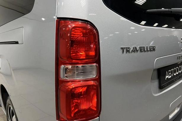 Traveller Business VIP 2.0d AT LWB (7 мест) (150 л.с.) фото 19