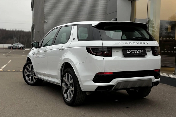 Discovery Sport R-Dynamic SE 2.0 AT 4WD (249 л.с.) фото 3
