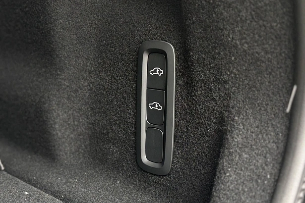 XC60 Ультра / Ultra 2.0 AT 4WD (250 л.с.) фото 20