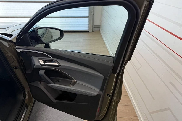 Q5 40 TFSI Quattro 2.0 AMT 4WD (204 л.с.) фото 14