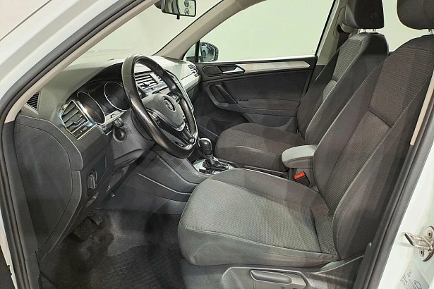 Tiguan Winter Edition 1.4 AMT 4WD (150 л.с.) фото 9
