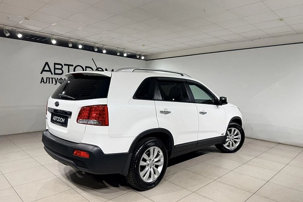 Sorento Prestige 2.4 AT 4WD (175 л.с.) фото 6