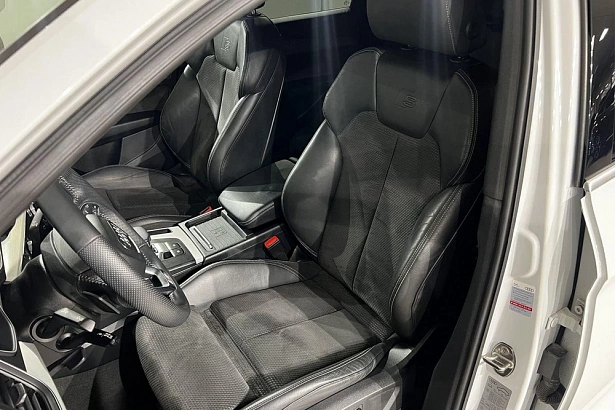 Q5 Sport 2.0 AMT 4WD (249 л.с.) фото 12