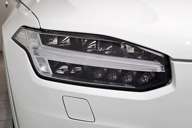 XC90 Инскрипшн / inscription 2.0d AT 4WD (5 мест) (235 л.с.) фото 20