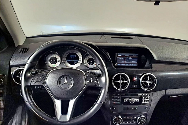 GLK Особая серия 300 3.5 AT 4Matic (249 л.с.) фото 12