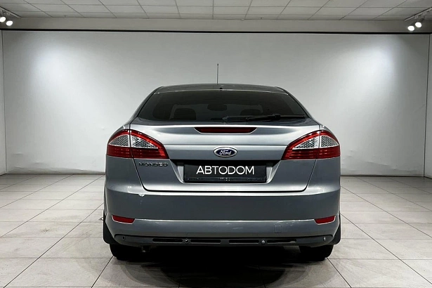 Mondeo Trend 2.0 MT (145 л.с.) фото 8