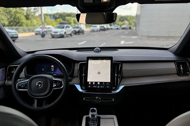 XC90 Ультра Темный (7 мест) / Ultra Dark (7 мест) 2.0 AT 4WD (250 л.с.) фото 8
