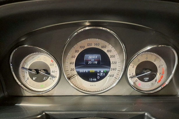 GLK Особая серия 300 3.5 AT 4Matic (249 л.с.) фото 19