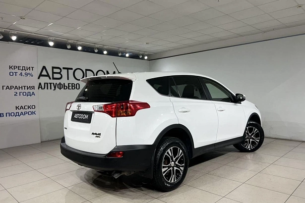 RAV4 Комфорт Плюс 2.0 CVT 4WD (146 л.с.) фото 6