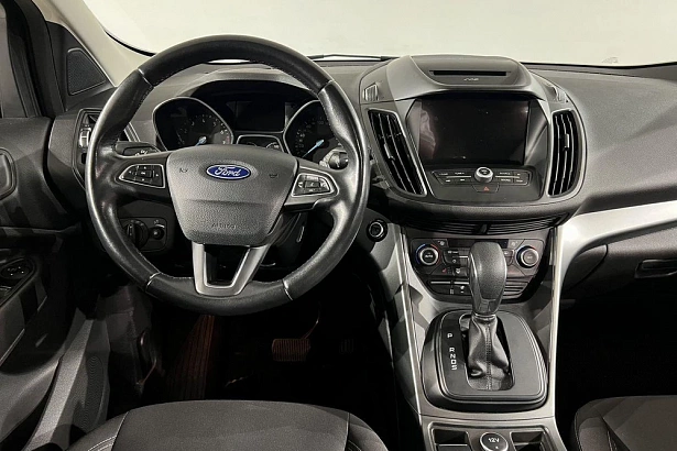 Kuga Titanium (2017) 2.5 AT (150 л.с.) фото 13