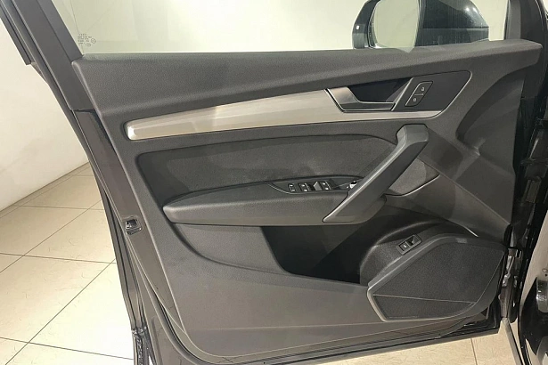 Q5 Sportback S line 2.0d AMT 4WD (204 л.с.) фото 19