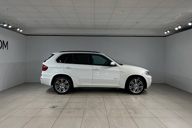 X5 M Sports Edition 4.4 AT 4WD (407 л.с.) фото 7