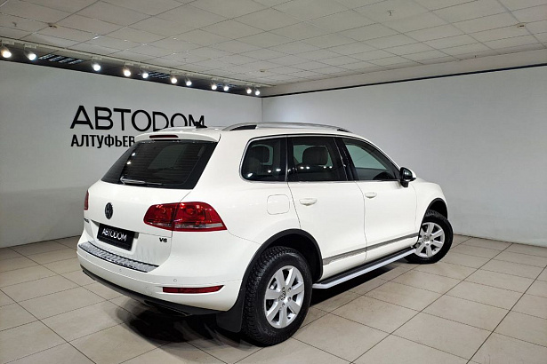 Touareg Base 3.6 AT 4WD (280 л.с.) фото 6