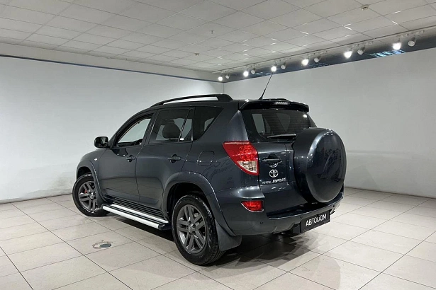RAV4 Base 2.4 AT 4WD (170 л.с.) фото 4