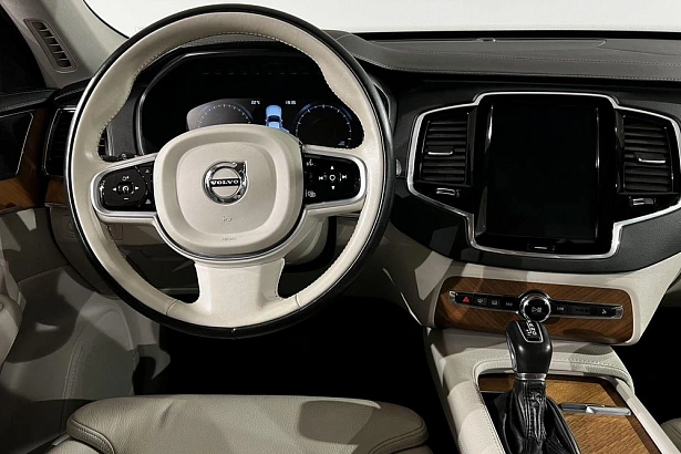 XC90 Inscription (MY21) 2.0 AT 4WD (5 мест) (249 л.с.) фото 9