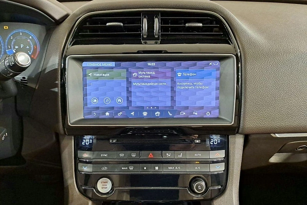 F-Pace Prestige 2.0d AT 4WD (240 л.с.) фото 16