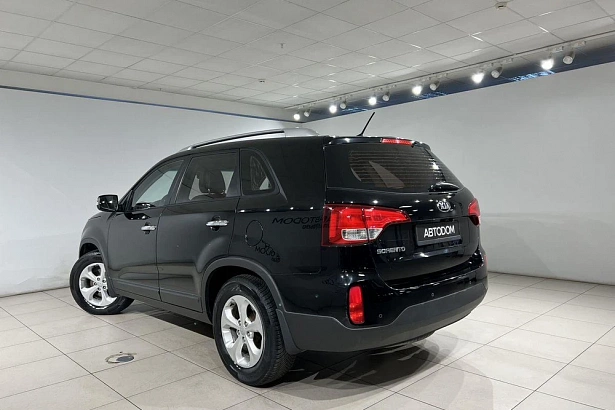 Sorento Luxe 2.4 AT (175 л.с.) фото 4
