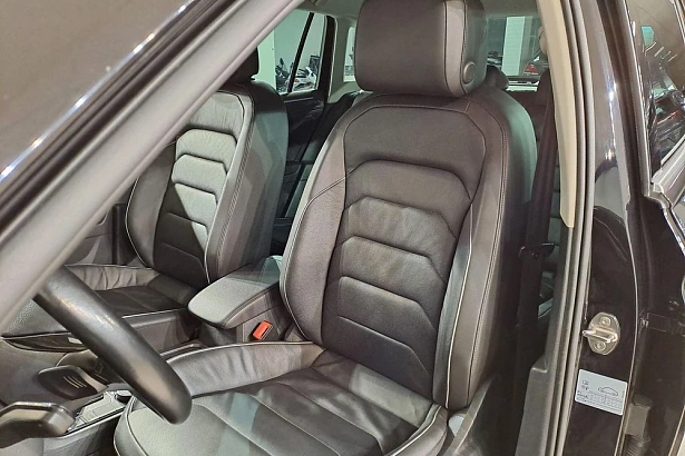 Tiguan Connect Plus 2.0d AMT 4WD (150 л.с.) фото 11