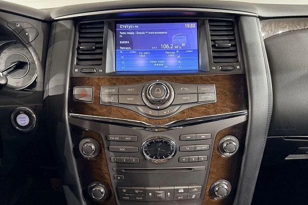QX56 Hi-Tech 5.6 AT 4WD (405 л.с.) фото 17